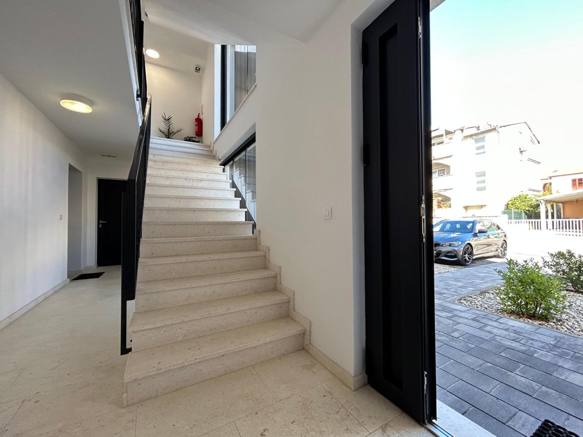 Apartment Oris, Private Parking, Garden Zadar Exteriör bild