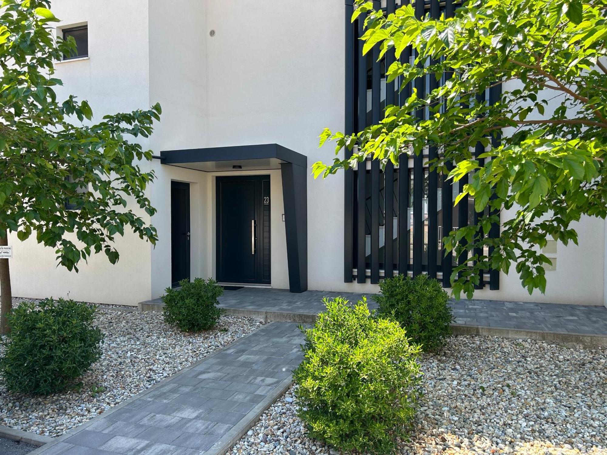 Apartment Oris, Private Parking, Garden Zadar Exteriör bild